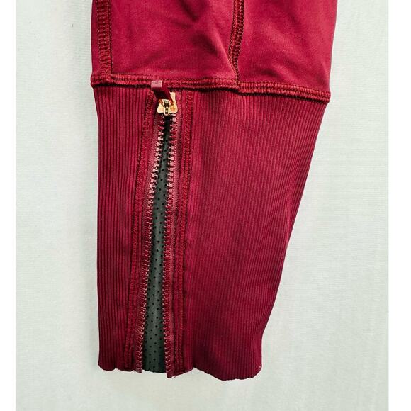 Lululemon x SoulCycle Rebel Runner Crop – Red Wine Berry – Size 2 - Picture 5 of 12